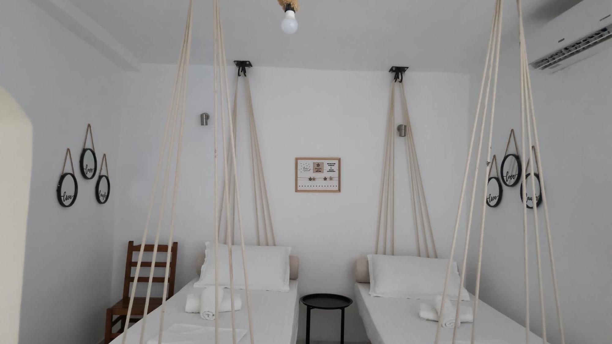 Polyxeni Apartments & Rooms 체파로 외부 사진