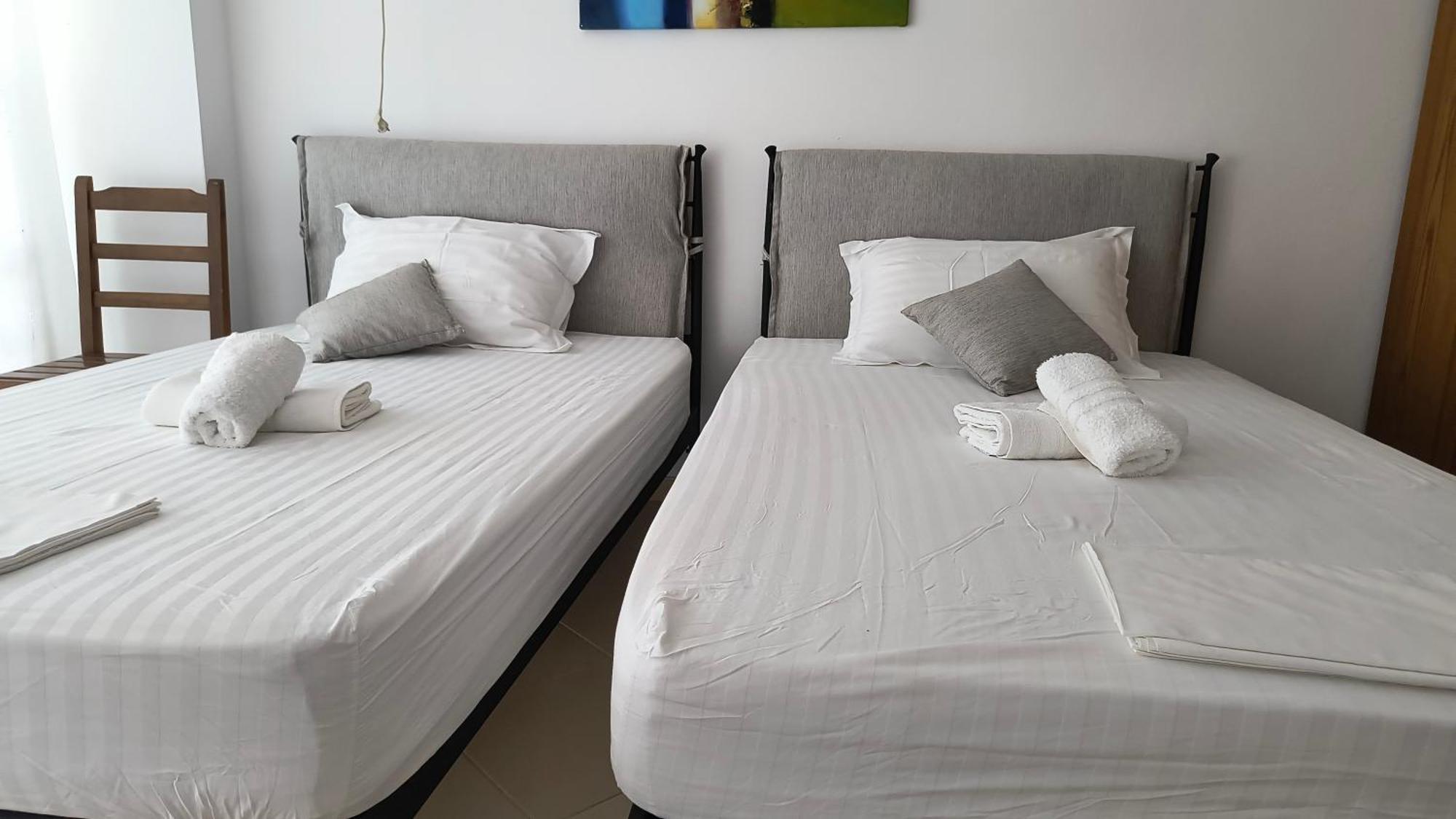 Polyxeni Apartments & Rooms 체파로 외부 사진