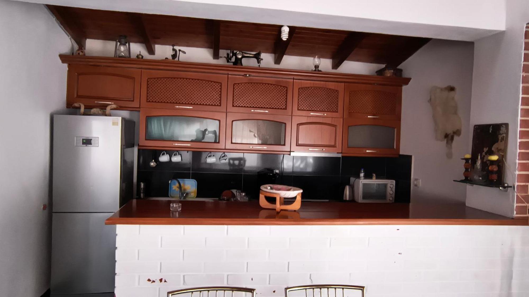 Polyxeni Apartments & Rooms 체파로 외부 사진